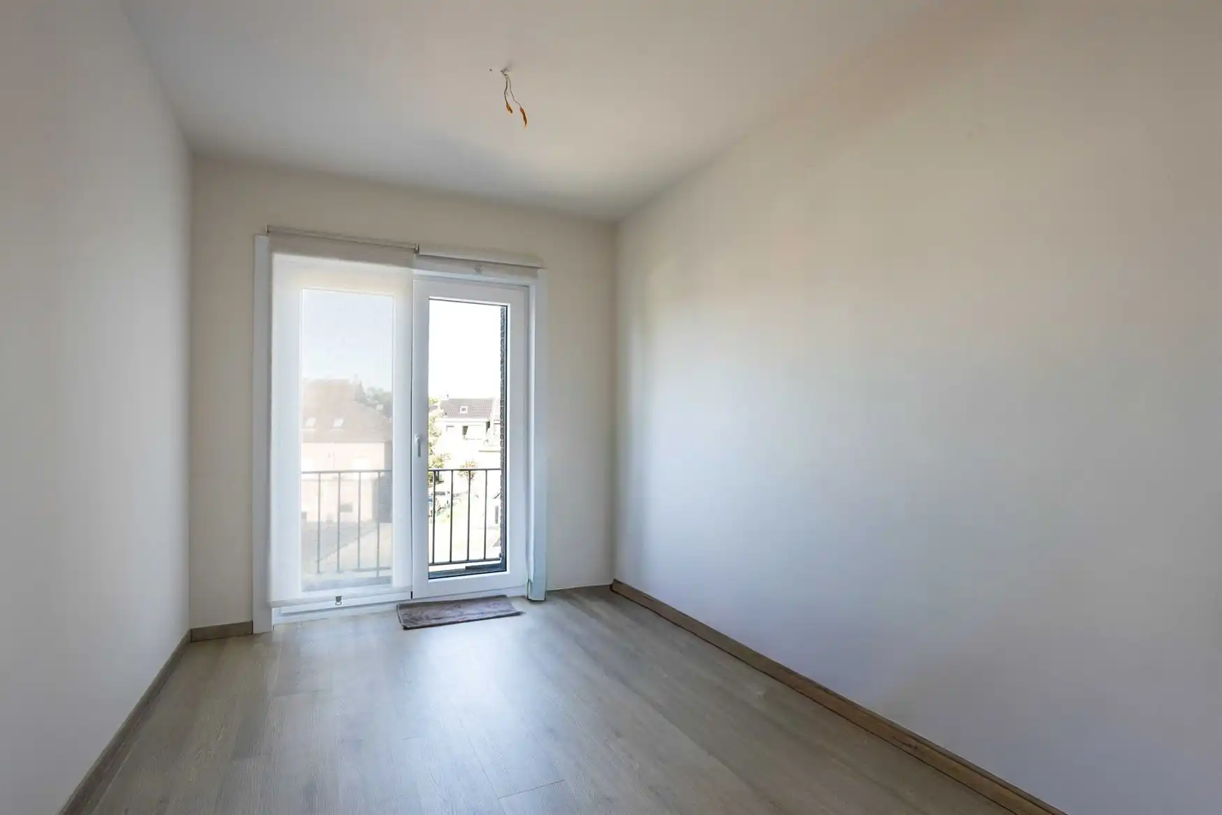 Lichtrijk appartement met zonnig terras in Wondelgem foto 6