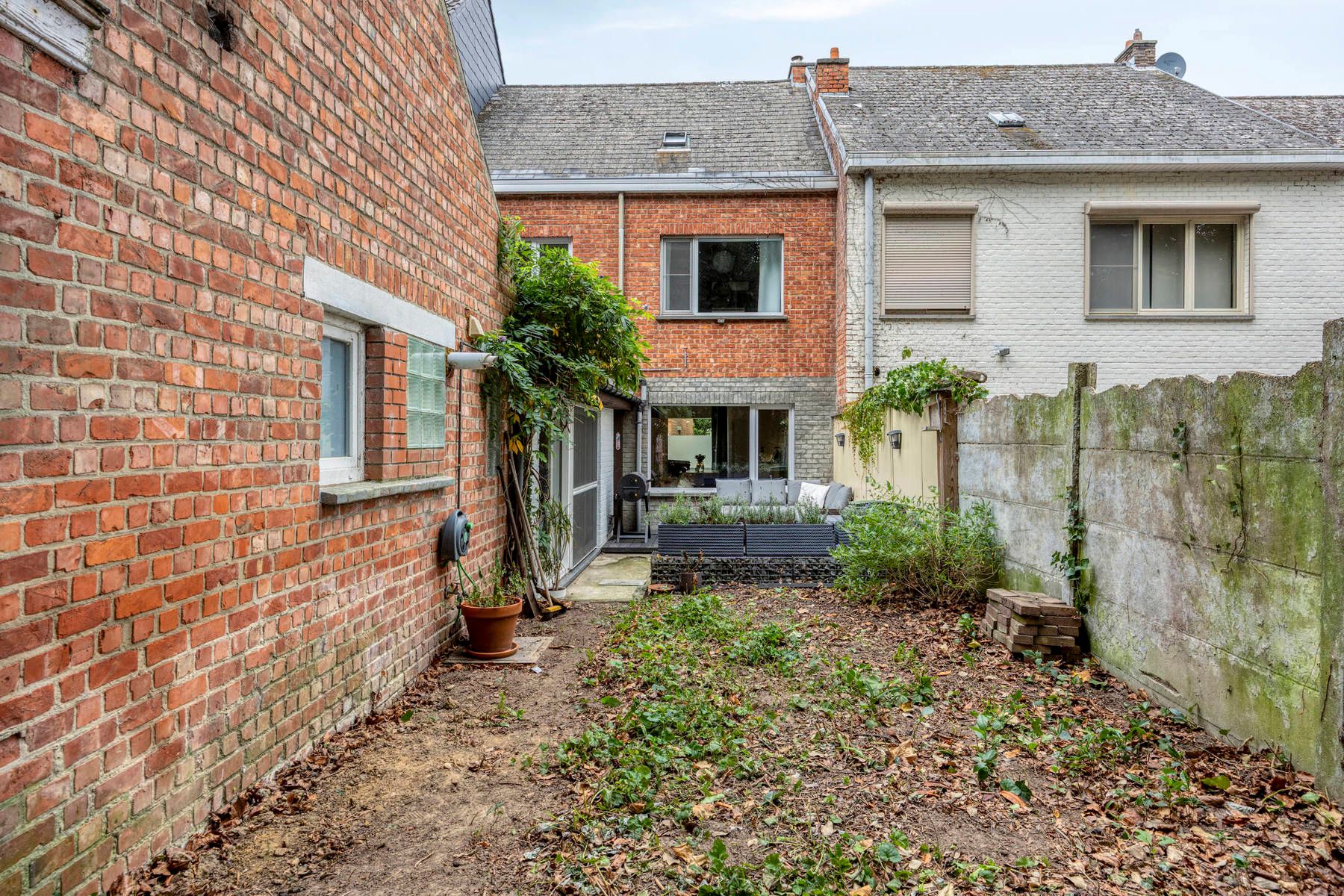 Instapklare woning met 3 slpks in Oudegem foto 22