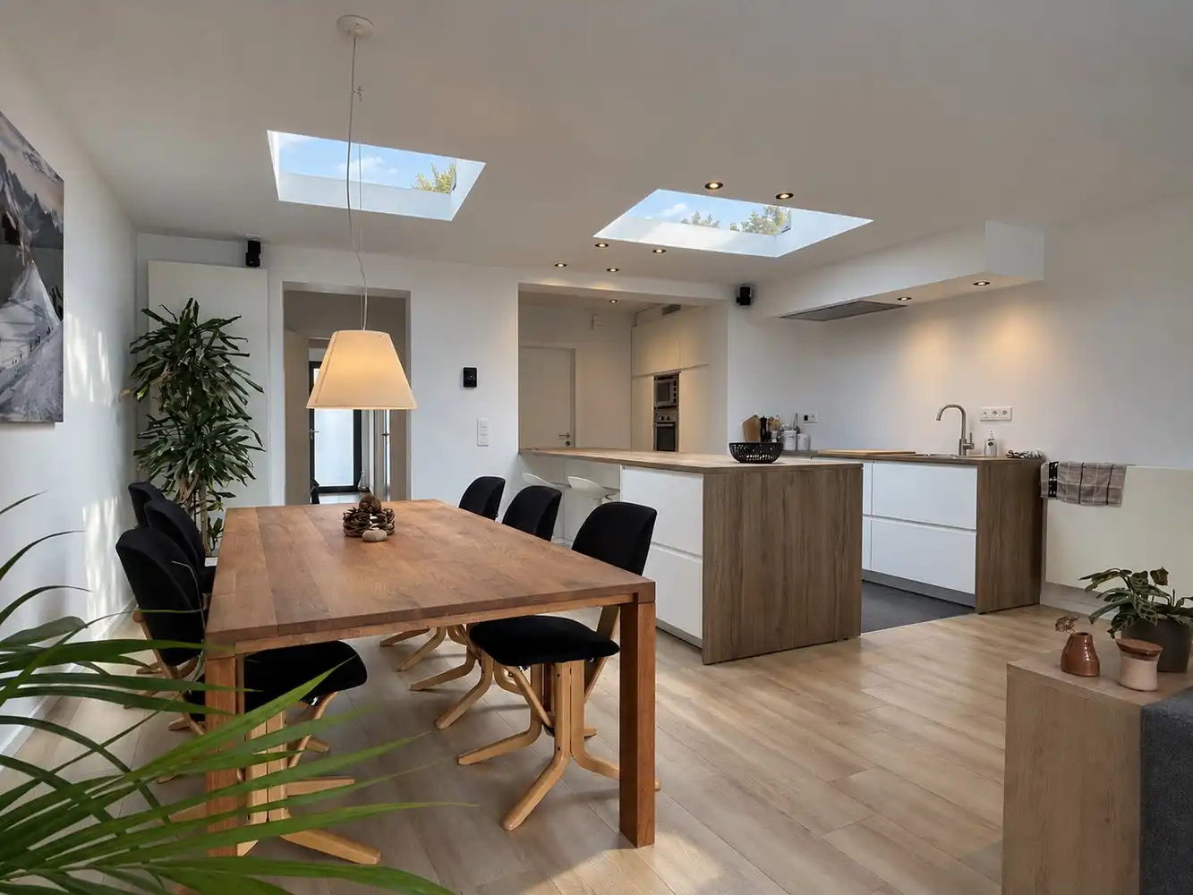 Stijlvolle en volledig gerenoveerde woning met gezellige tuin op toplocatie aan de Leuvense ring! foto 3