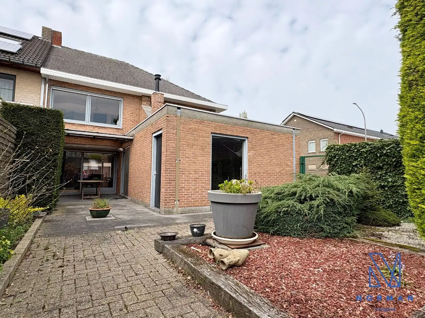 Grote hoekwoning te koop in de Bosmolens te Izegem met 3 slaapkamers, ruime tuin en een zolder met veel mogelijkheden. foto 13