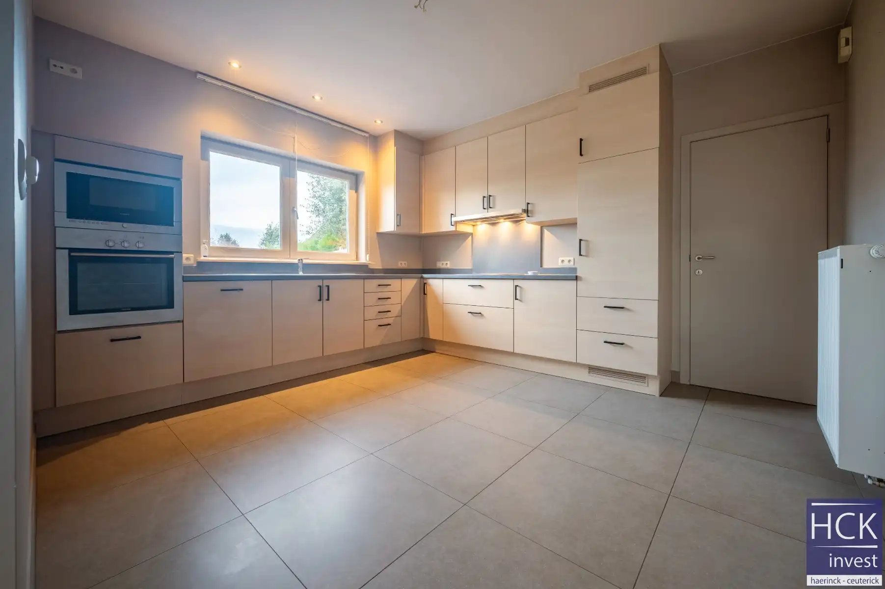 NAZARETH - Prachtige woning in pastorijstijl met ruim bijgebouw! foto 6