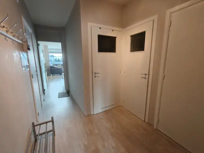 Twee slaapkamerappartement vlak aan zee foto 7