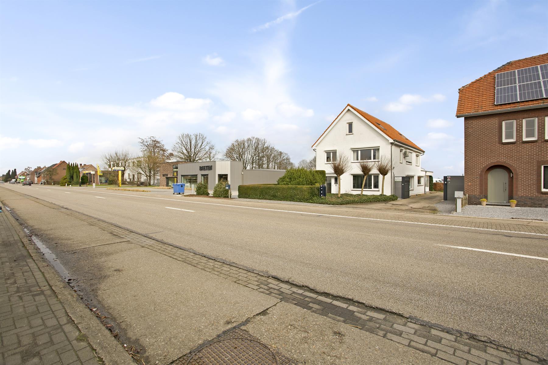 ()=>{if(producerUpdateValueVersion(node),producerAccessed(node),node.value===ERRORED)throw node.error;return node.value} Weertersteenweg 177 - 3680 Maaseik