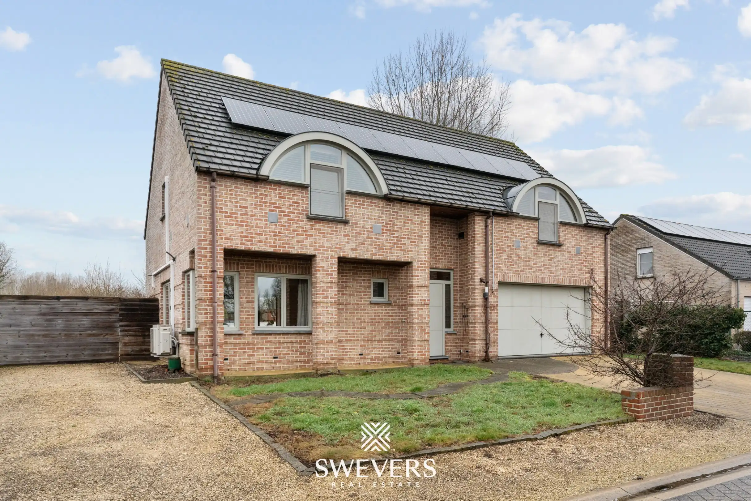 Royale woning met zwembad en 5 slaapkamers foto 29