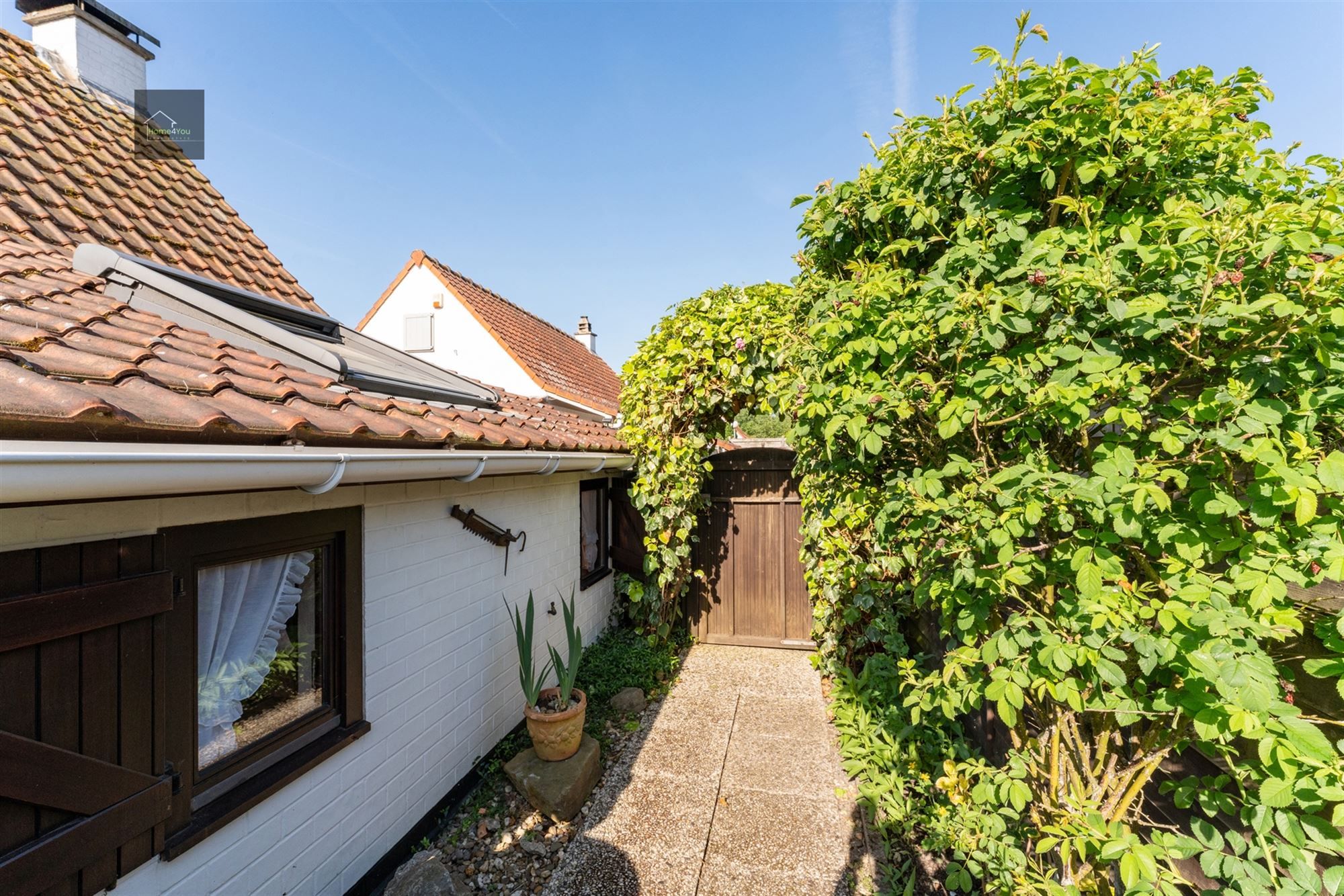 Grote vakantiewoning met tuin & staanplaats vlakbij zee. foto 24