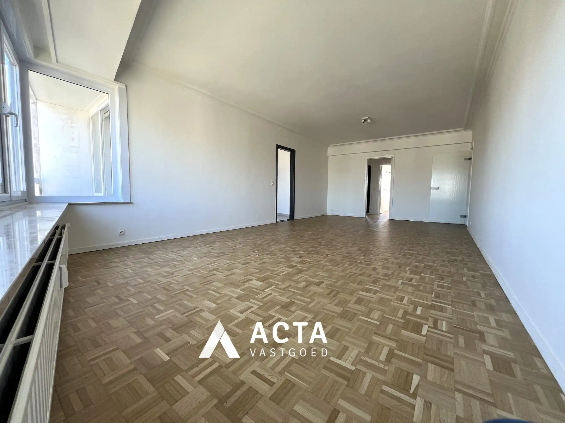 Appartement met twee slaapkamers op het Leopold I-Plein foto 3