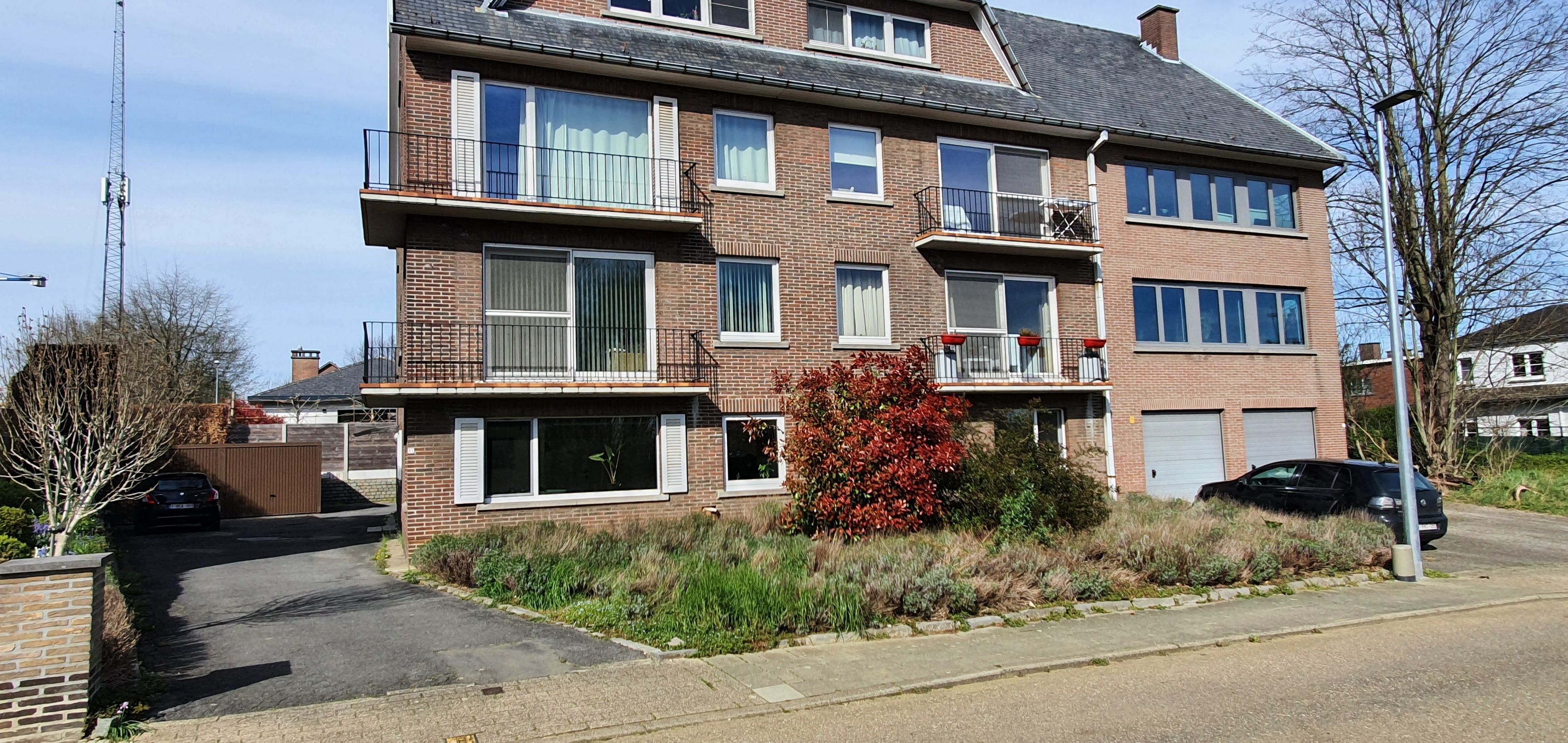Appartement te huur foto {{pictureIndex}}
