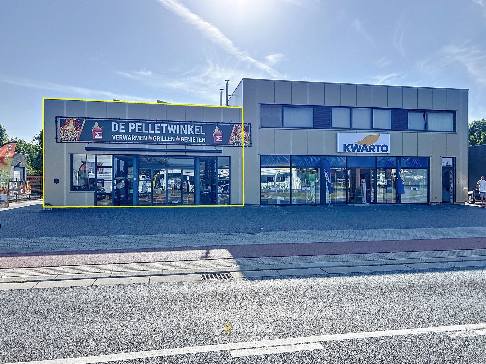 Topligging! Handelspand met magazijn langs de Westlaan in Roeselare. foto 2