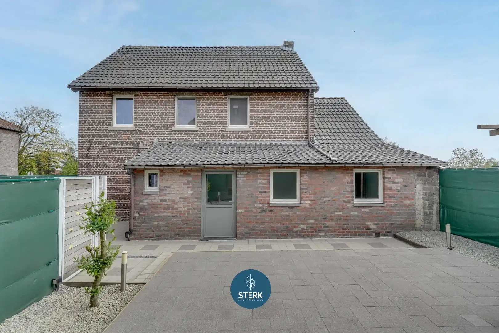 GEZINSWONING MET EEN BEWOONBARE OPP. VAN 206 M² NABIJ CENTRUM LANAKEN !  foto 26