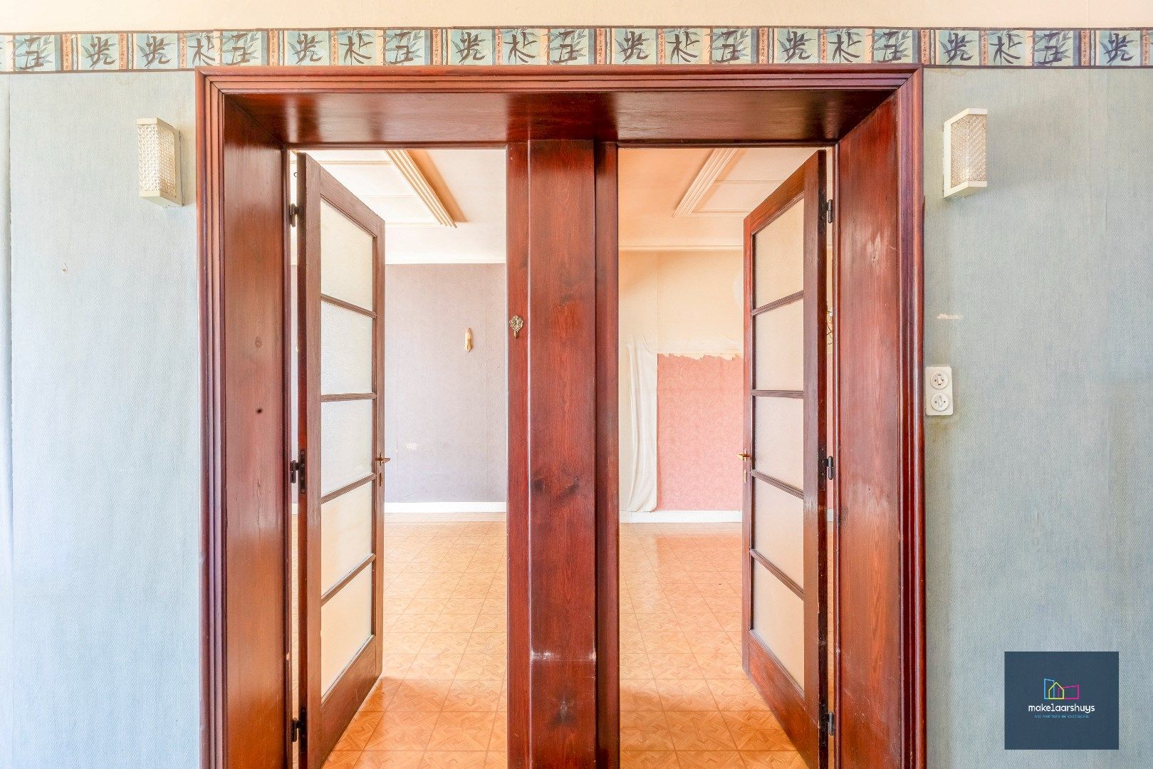Te renoveren karakterwoning te Gent (Mariakerke)  foto 9