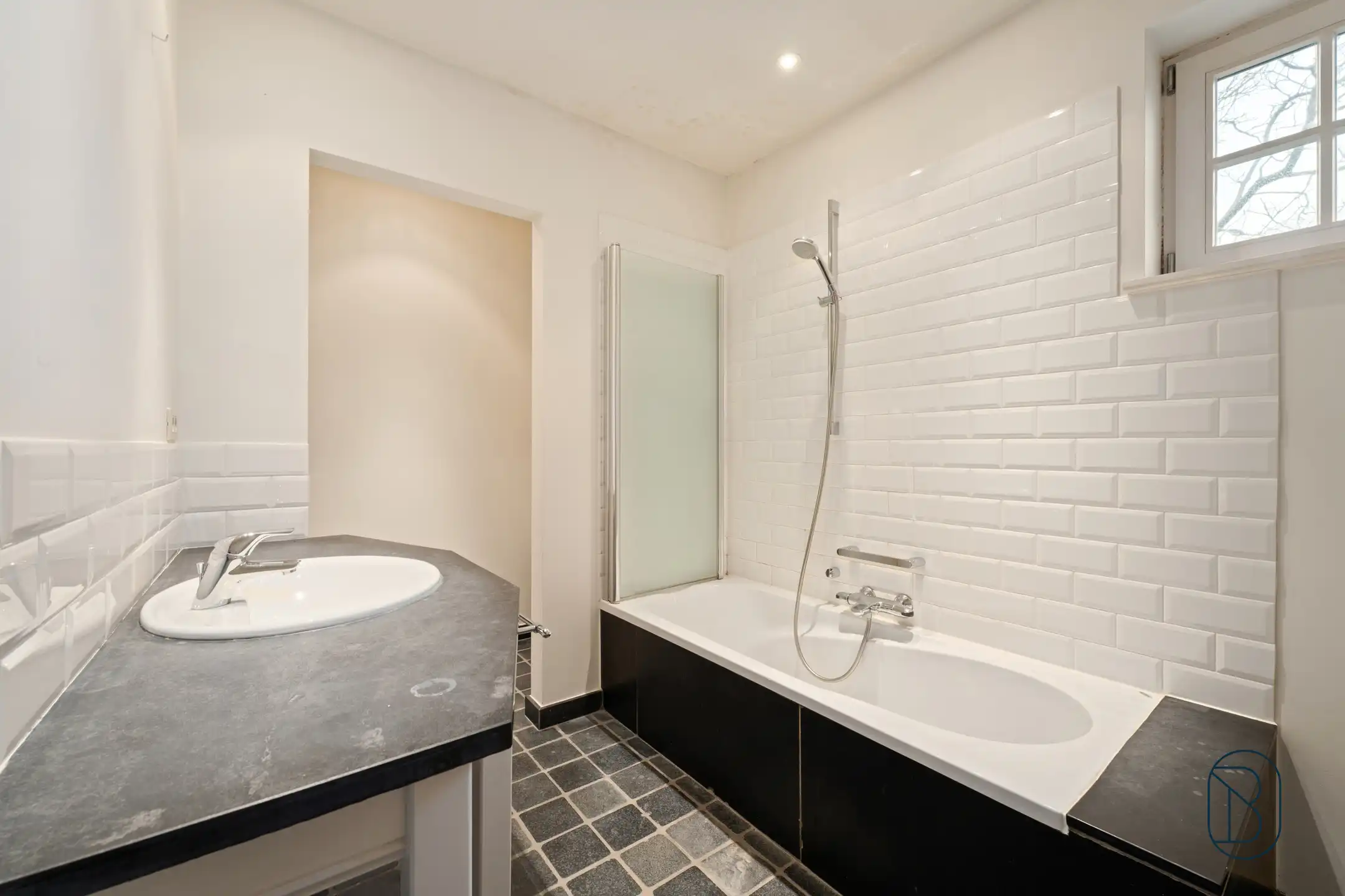 Unieke hoeve met uitzonderlijk potentieel  foto 37