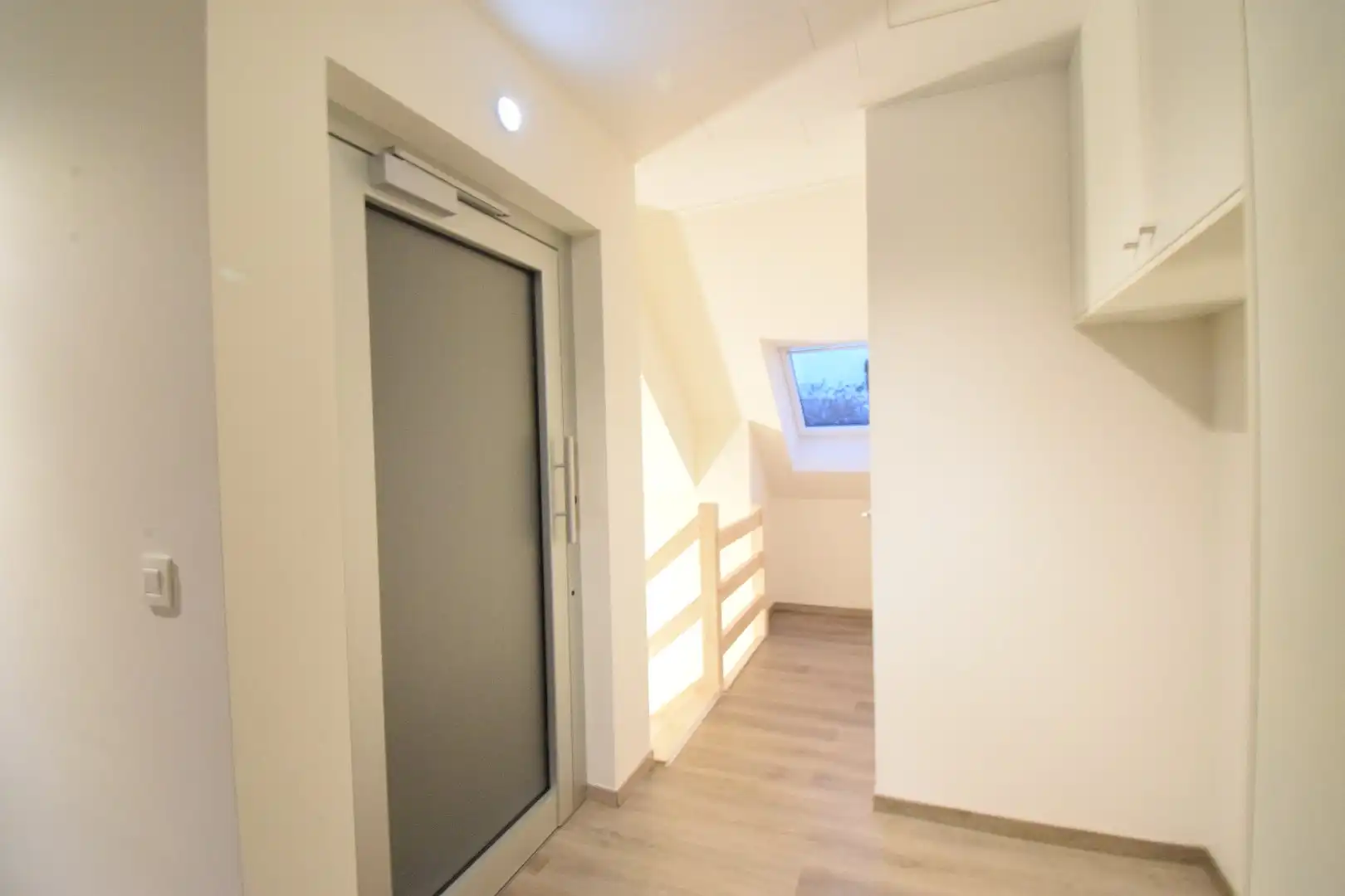 Duplex-appartement met 3 slaapkamers, terras en privé-staanplaats in Klerken foto 8