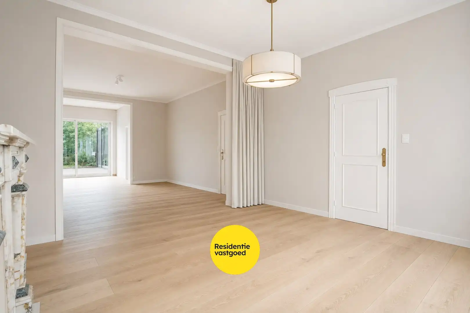 Te renoveren woning met veel op potentieel op topligging. foto 4