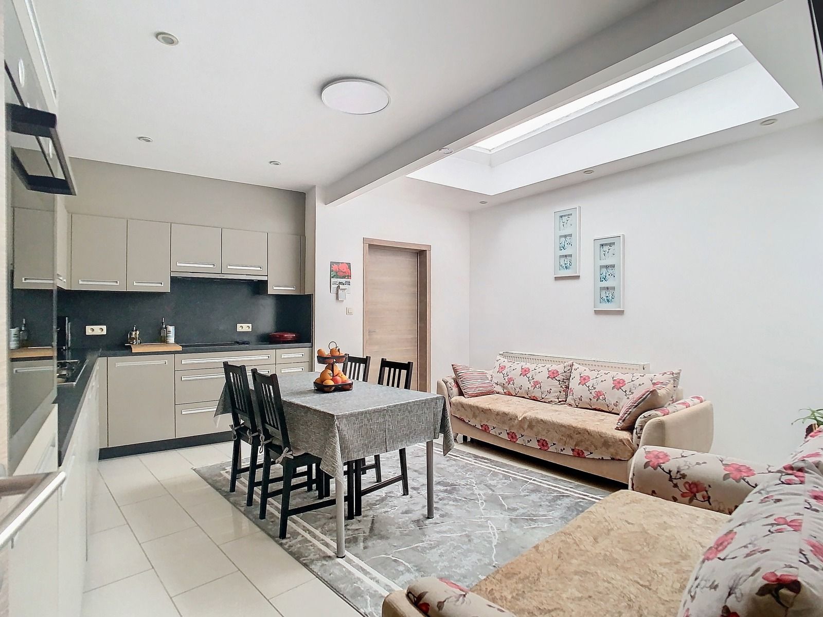 Charmante én Nette Stadswoning MET 3 SLPK, 2 BK én Tuin! foto 6