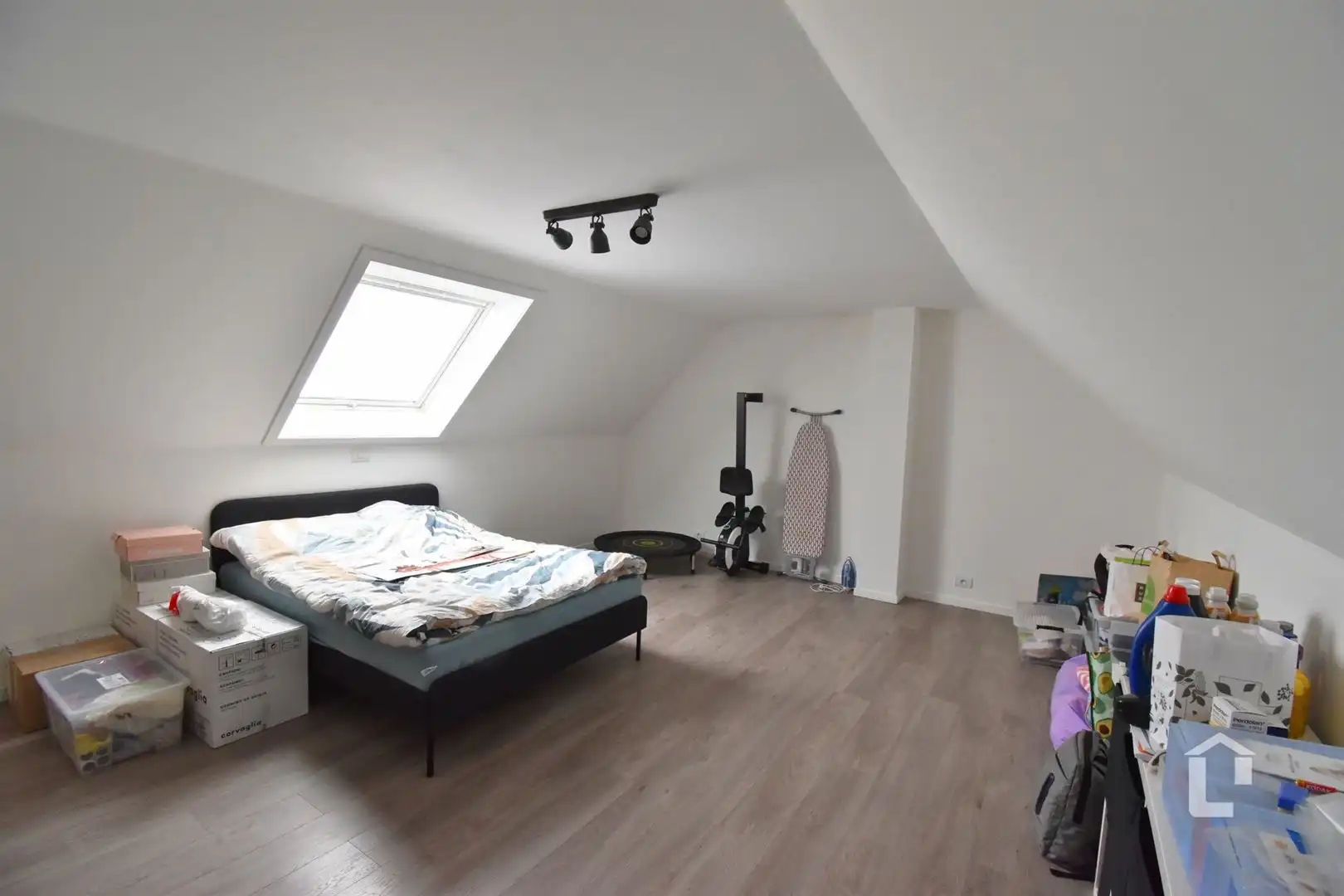 Rustig gelegen instapklare woning in residentiële wijk te huur in De Pinte foto 10