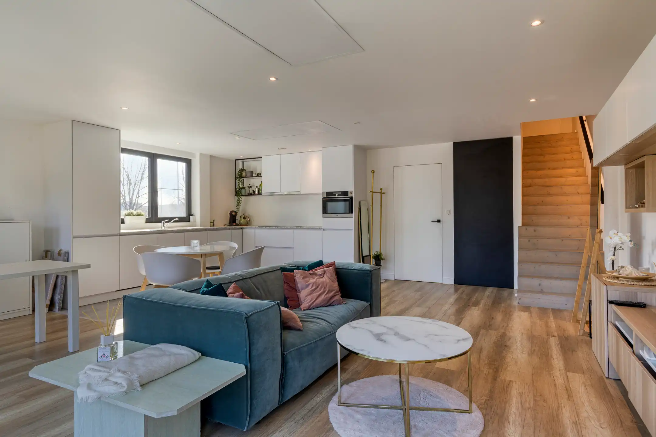 Multifunctionele praktijk met woonst te Mechelen - Zuid foto 28