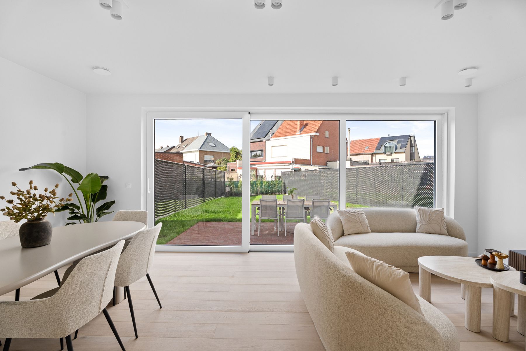 Halfopen bebouwing te koop in Mechelen! foto 2