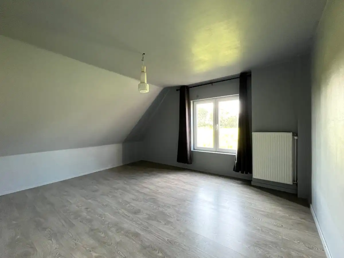 Ledegem – Instapklare gezinswoning met loods van 378 m² foto 7