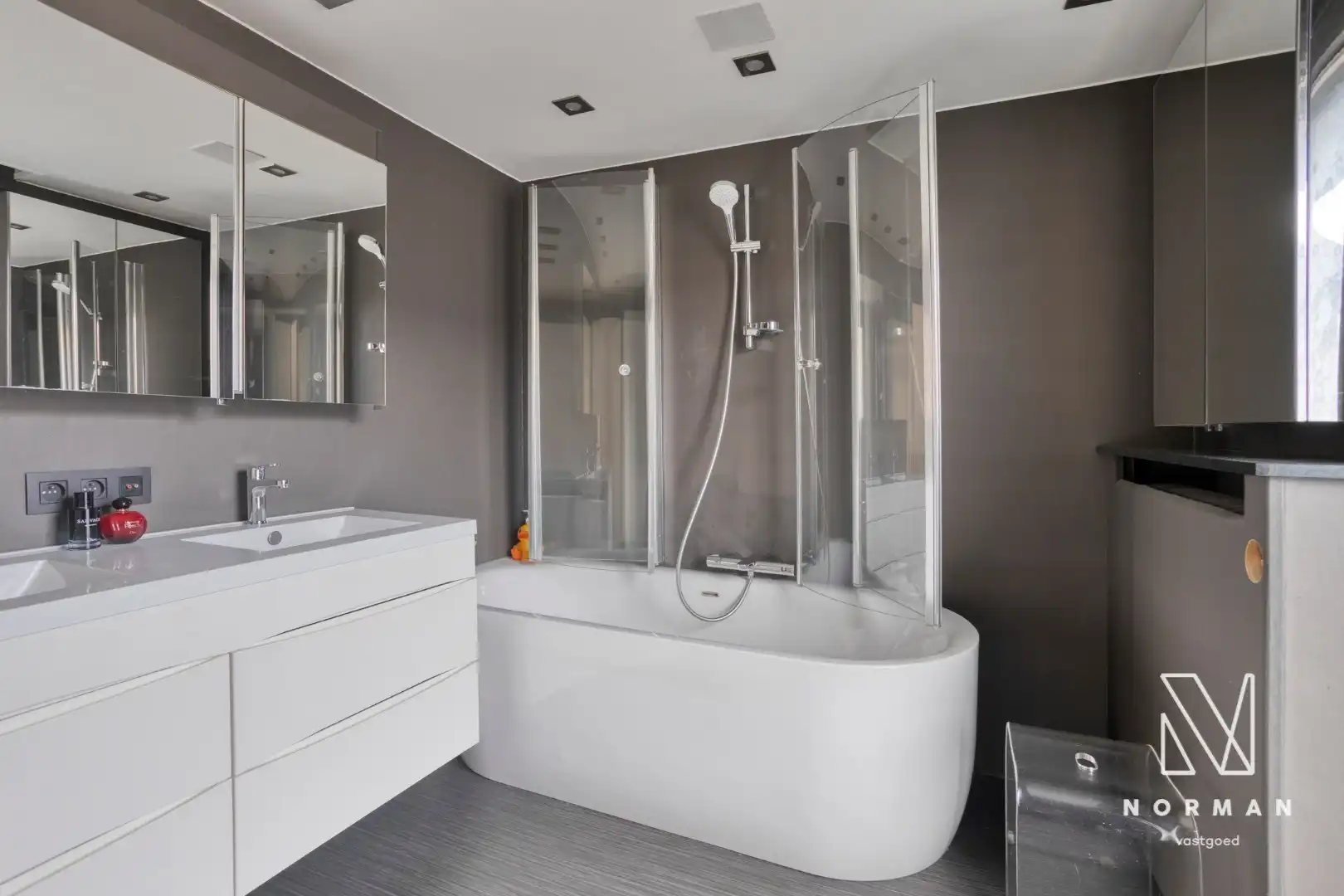 Duplex te koop in het centrum van Kuurne foto 19