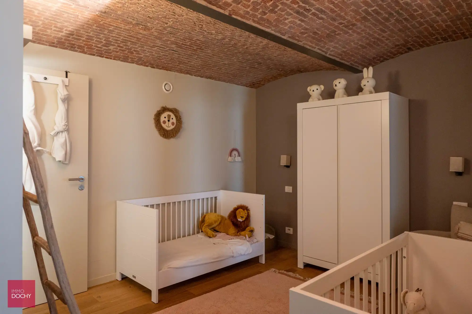 Sfeervolle ruime loft met frontaal zicht op het Kanaal - Spinnerijkaai foto 18