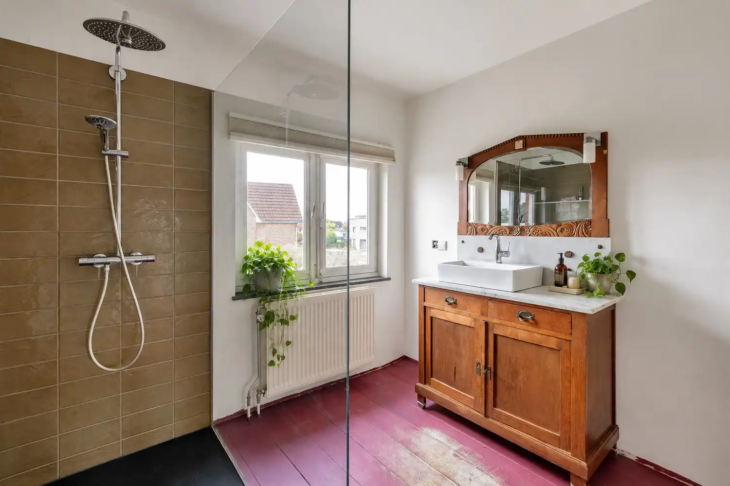 Karaktervolle woning met veel mogelijkheden, een strategische ligging en nabij het Domein Pietersheim foto 24