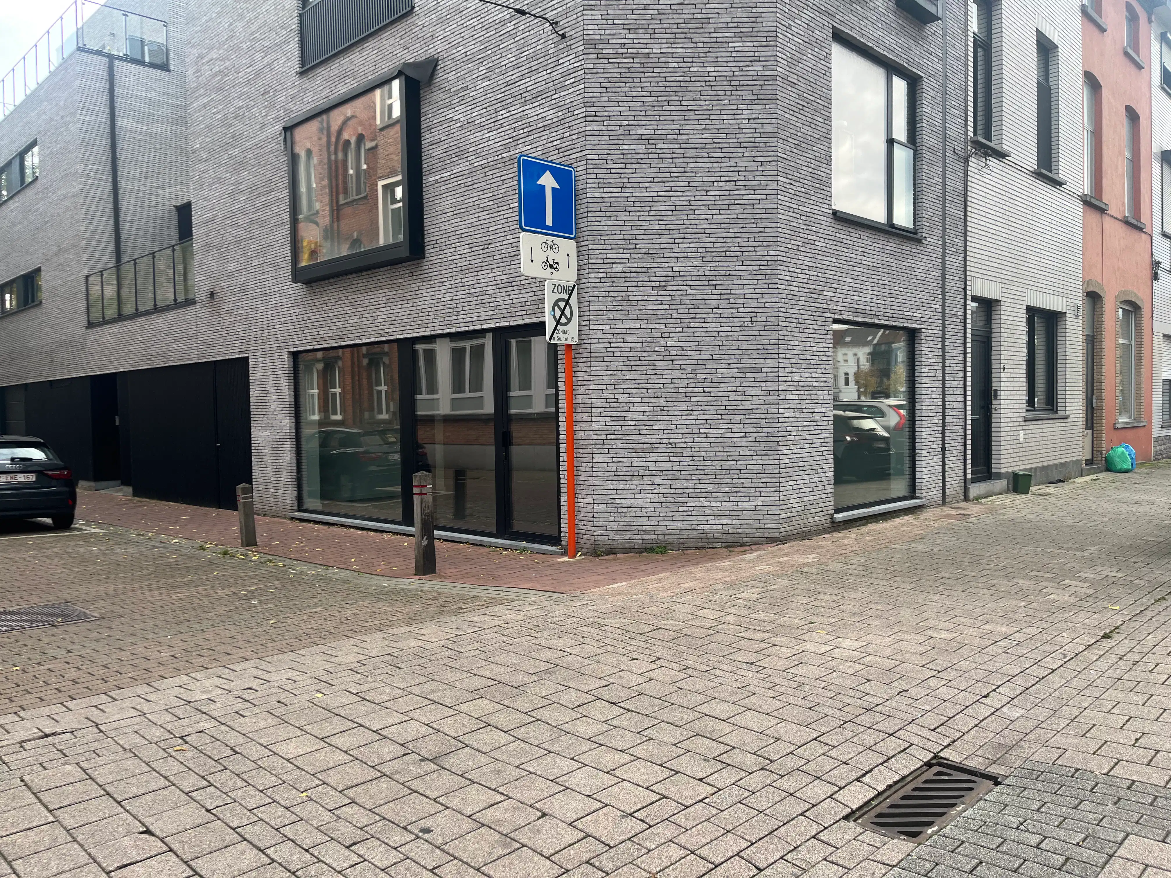 Handelspand te huur op toplocatie. foto 6