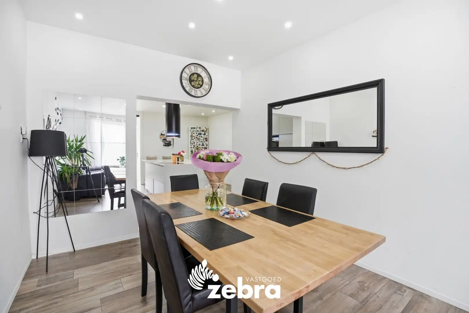 Instapklare woning met EPC-label B nabij centrum Meulebeke! foto 8
