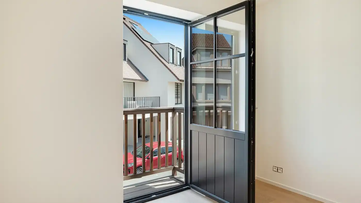 Ruime nieuwbouw familiewoning met 5 slaapkamers, garage en zuid oriëntatie foto 18