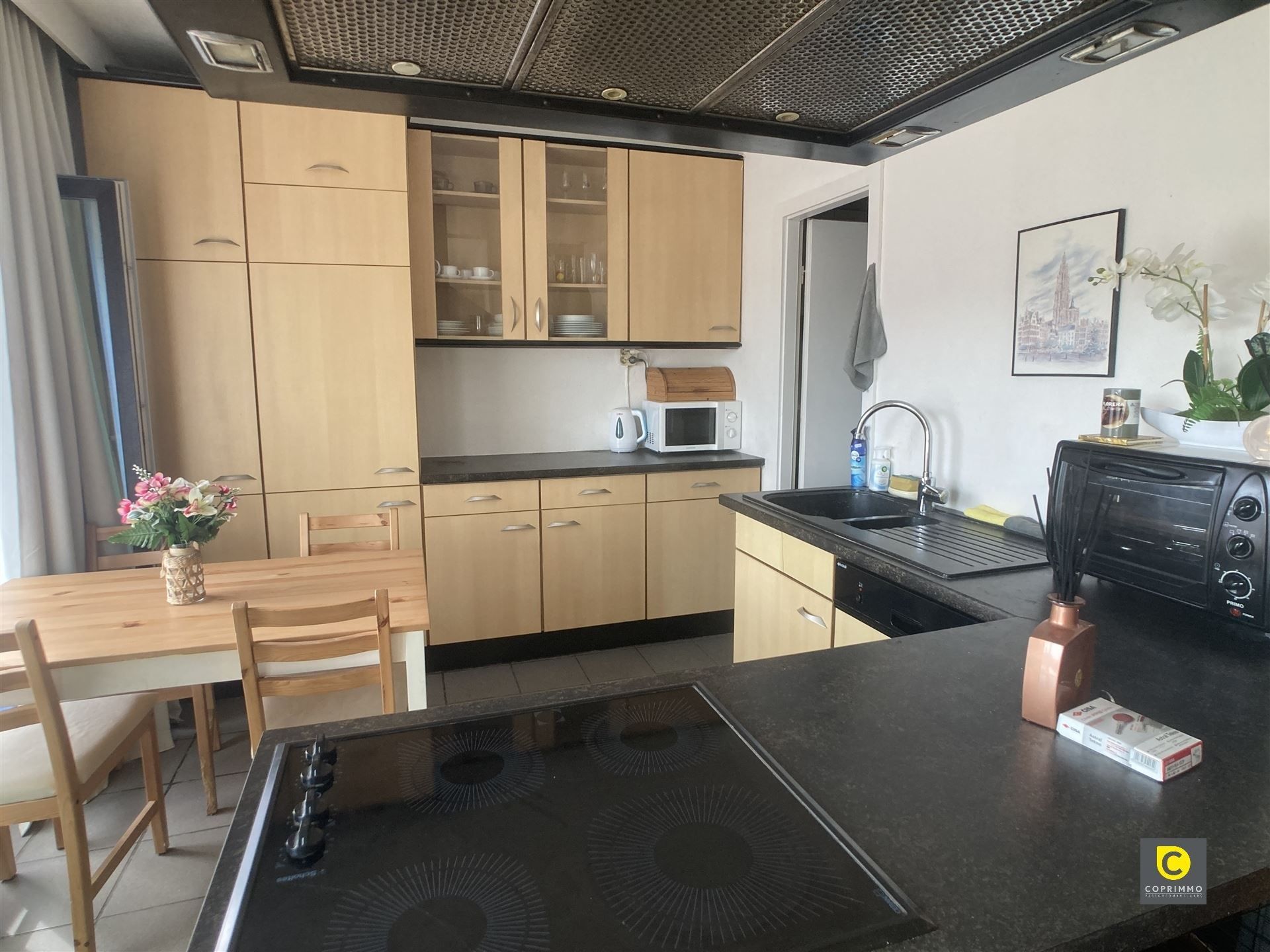 Gezellige studio met slaaphoek in het Historisch Centrum! foto 4