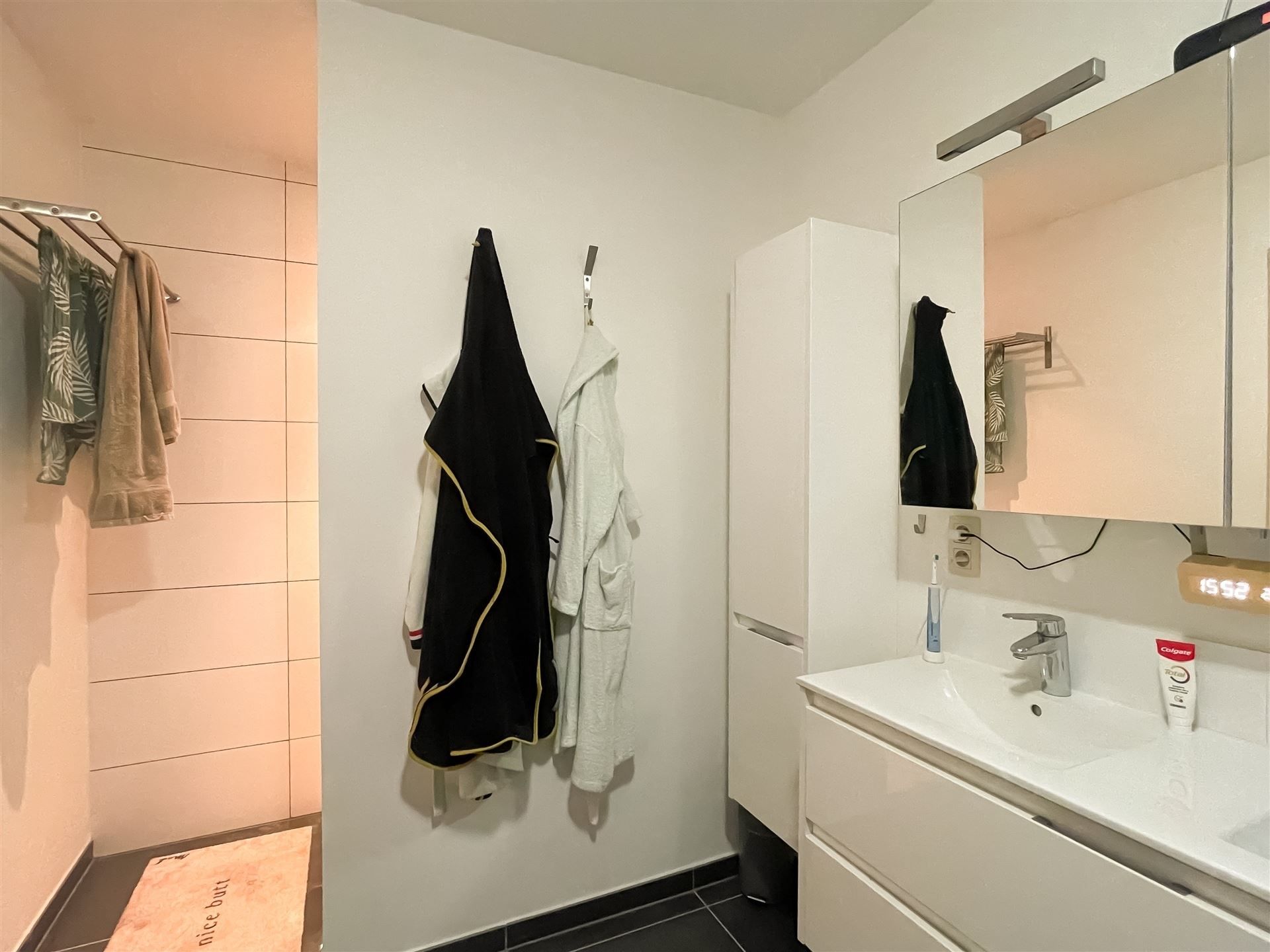 Gelijkvloers appartement foto 10