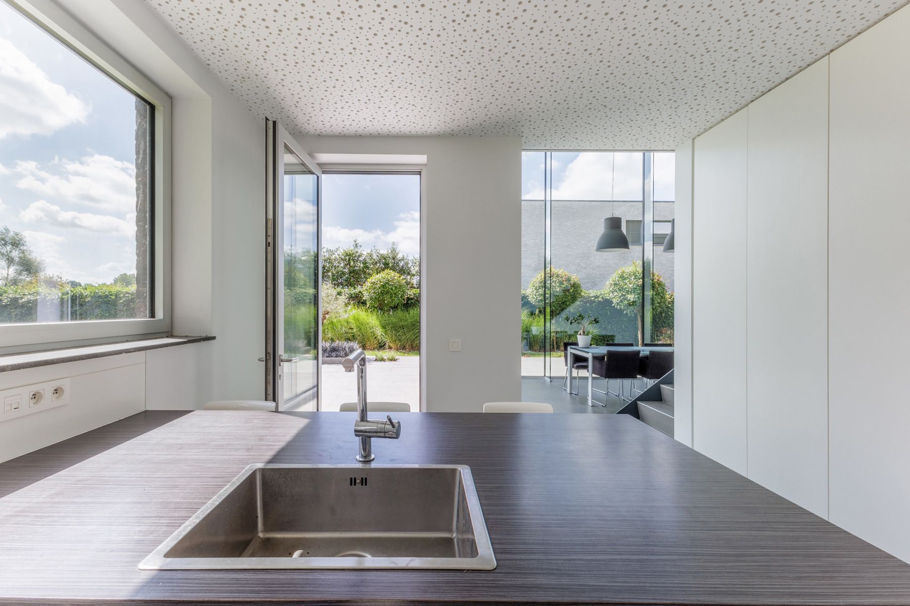 Moderne, luxueuze villa foto 12