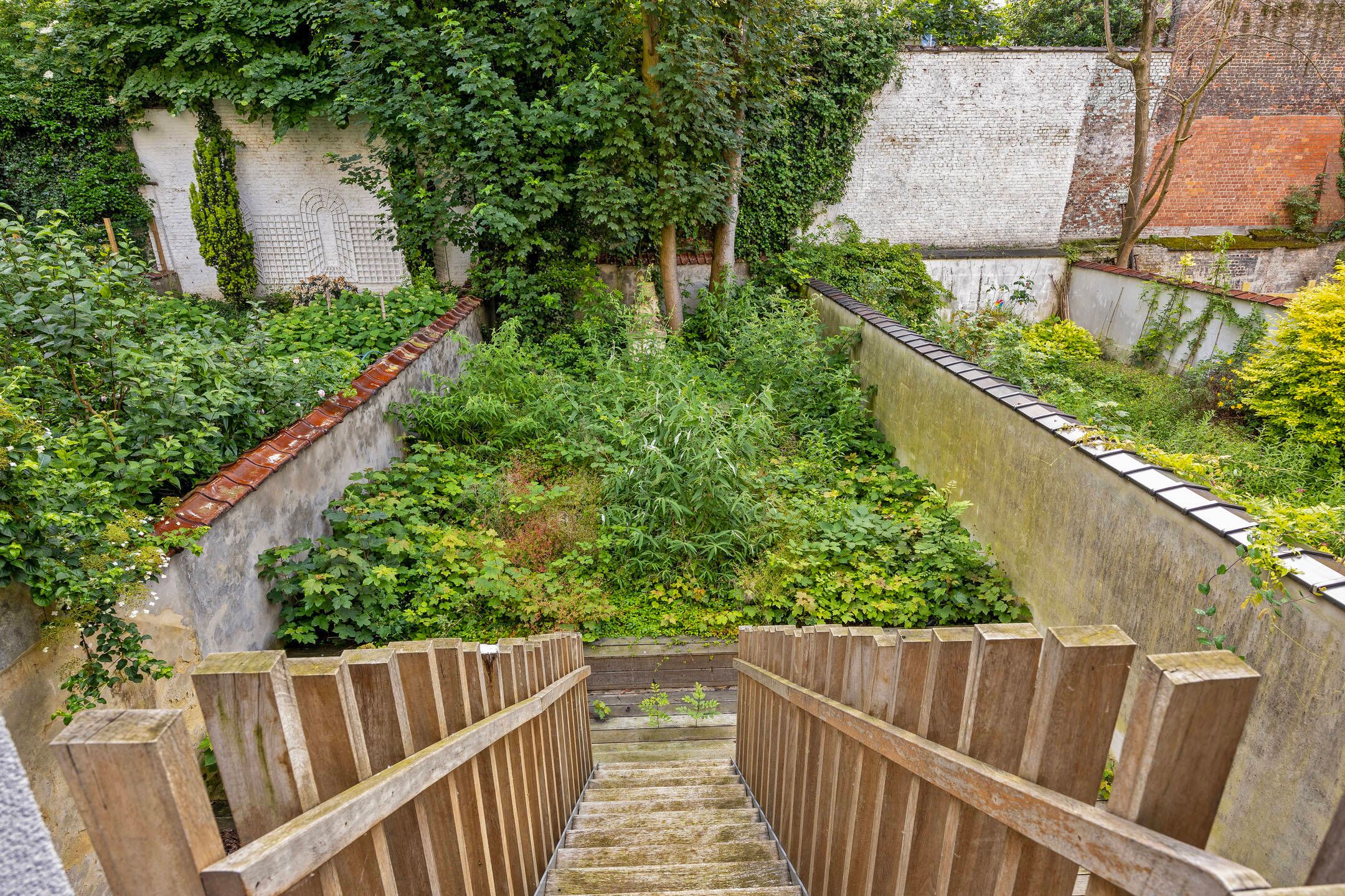 Appartement met een mooie tuin  foto 7