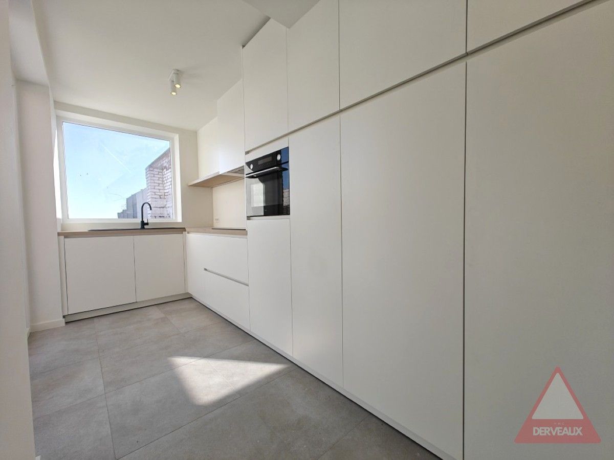Ledegem - Halfopen instapklare woning foto 8