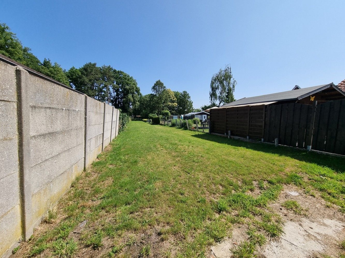 Mooie, gerenoveerde woning met prachtig terras en ruime tuin foto 34