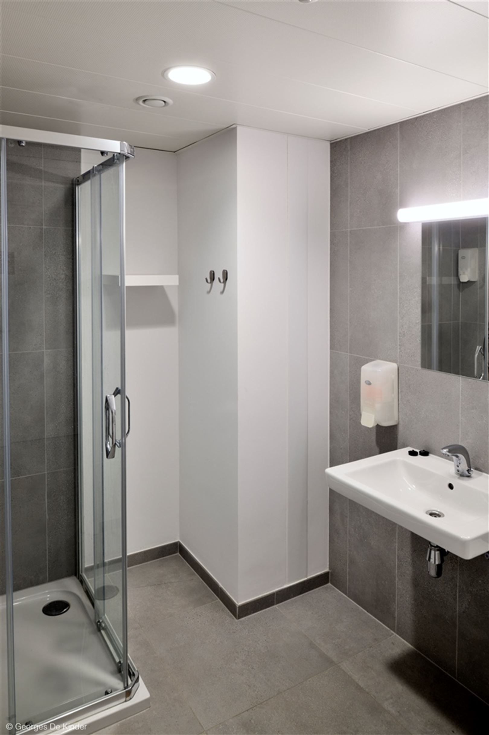 WHITE ANGLE: modulaire kantoren te huur vanaf 250m² foto 20