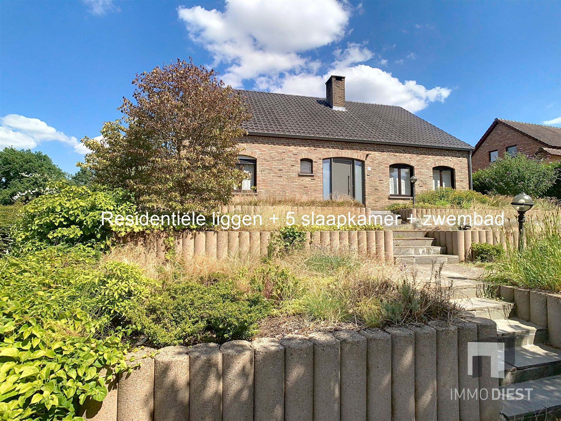 Villa met 5 slaapkamers veranda en zwembad foto 2
