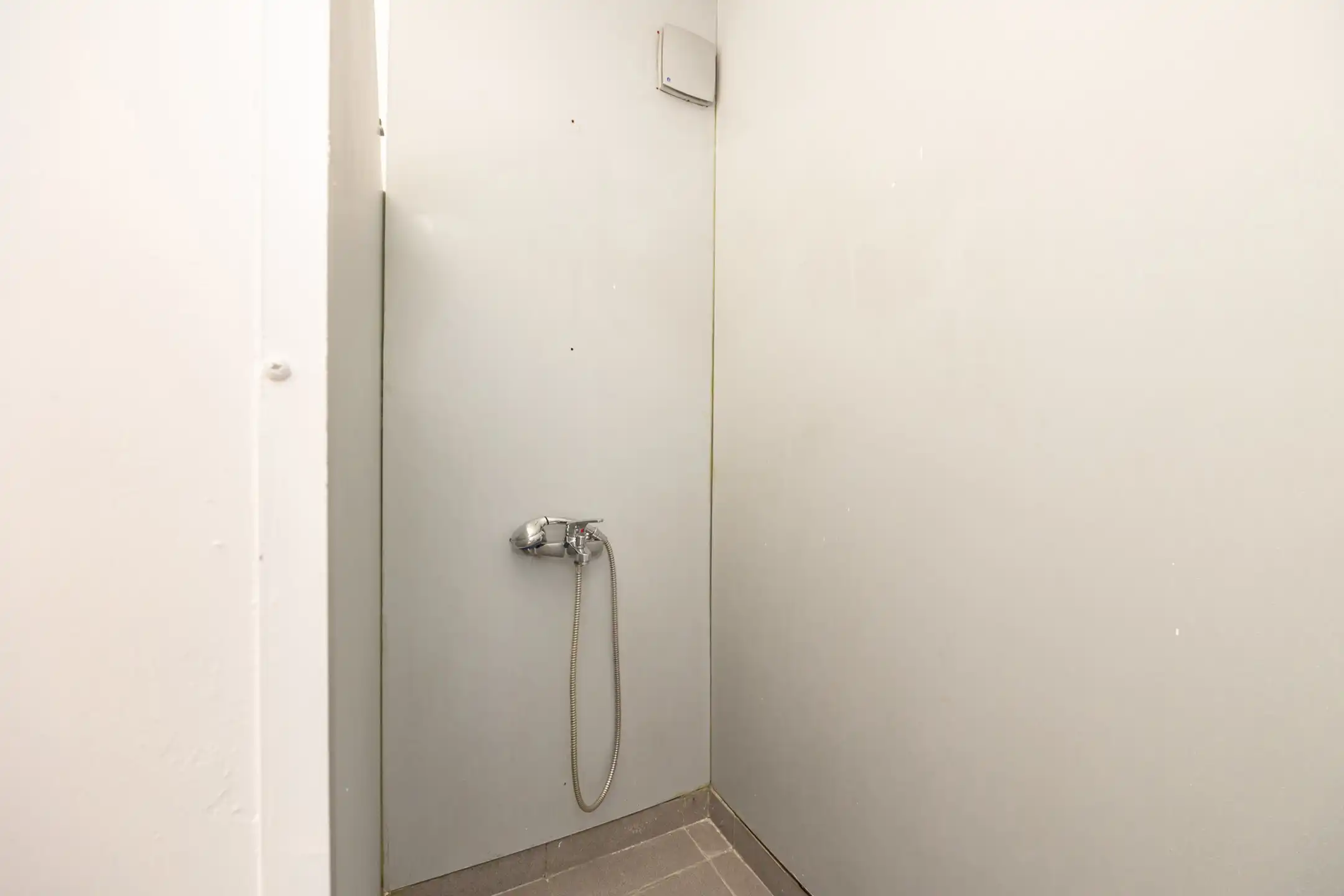 Instapklare woning met 4 slpk en ruim bijgebouw te Mol foto 18