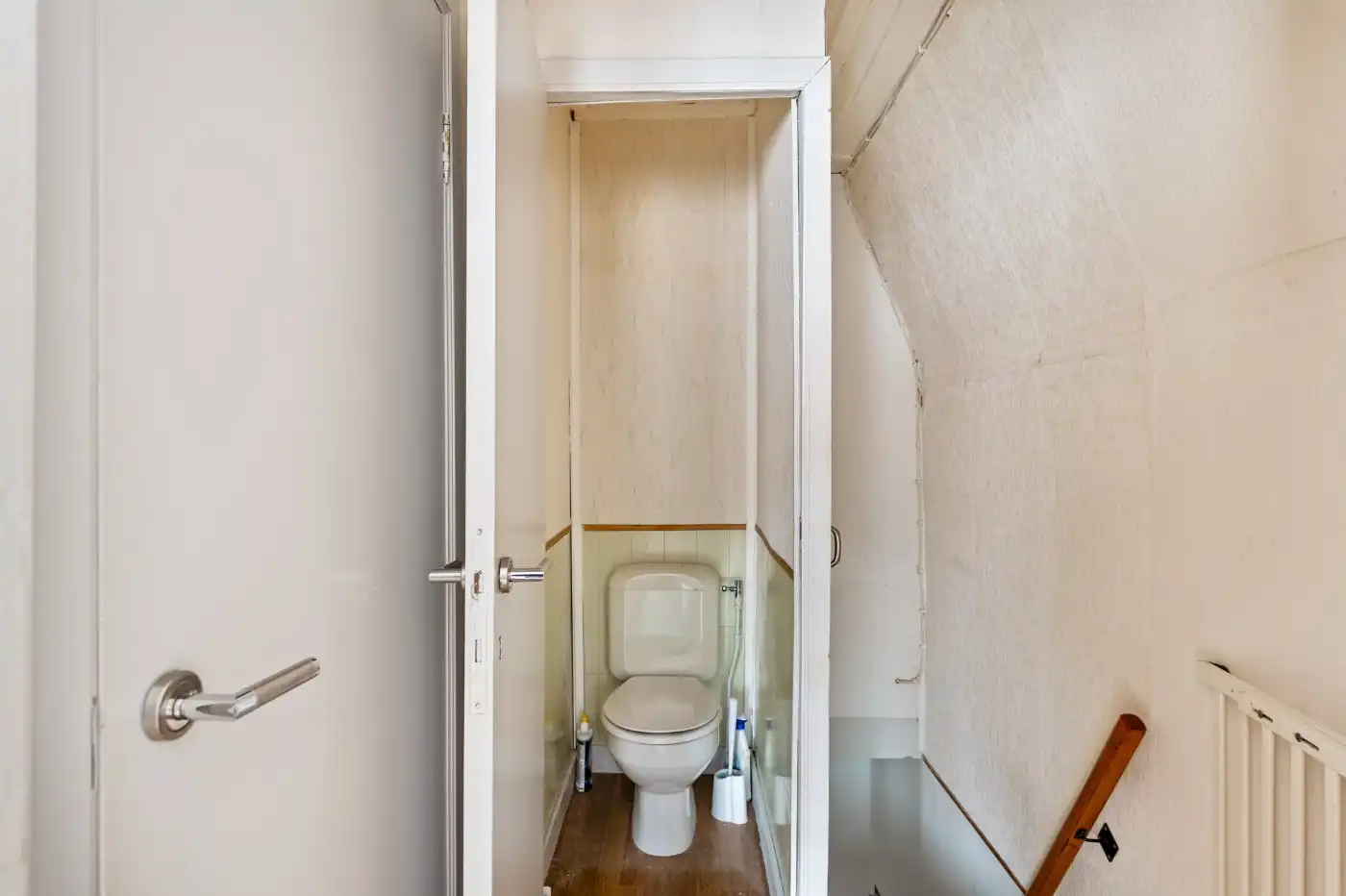 Leuke starterswoning met 2 slpk., garage en gezellig west-tuintje foto 22