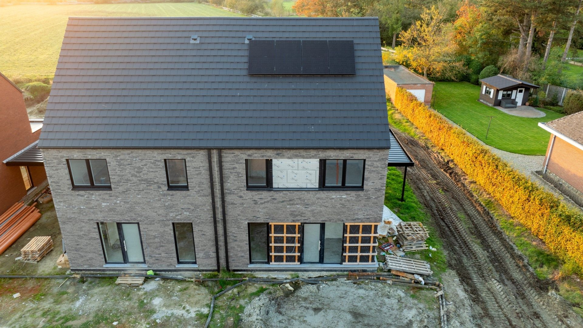 Energiezuinige halfopen bebouwing met zongerichte tuin foto 9