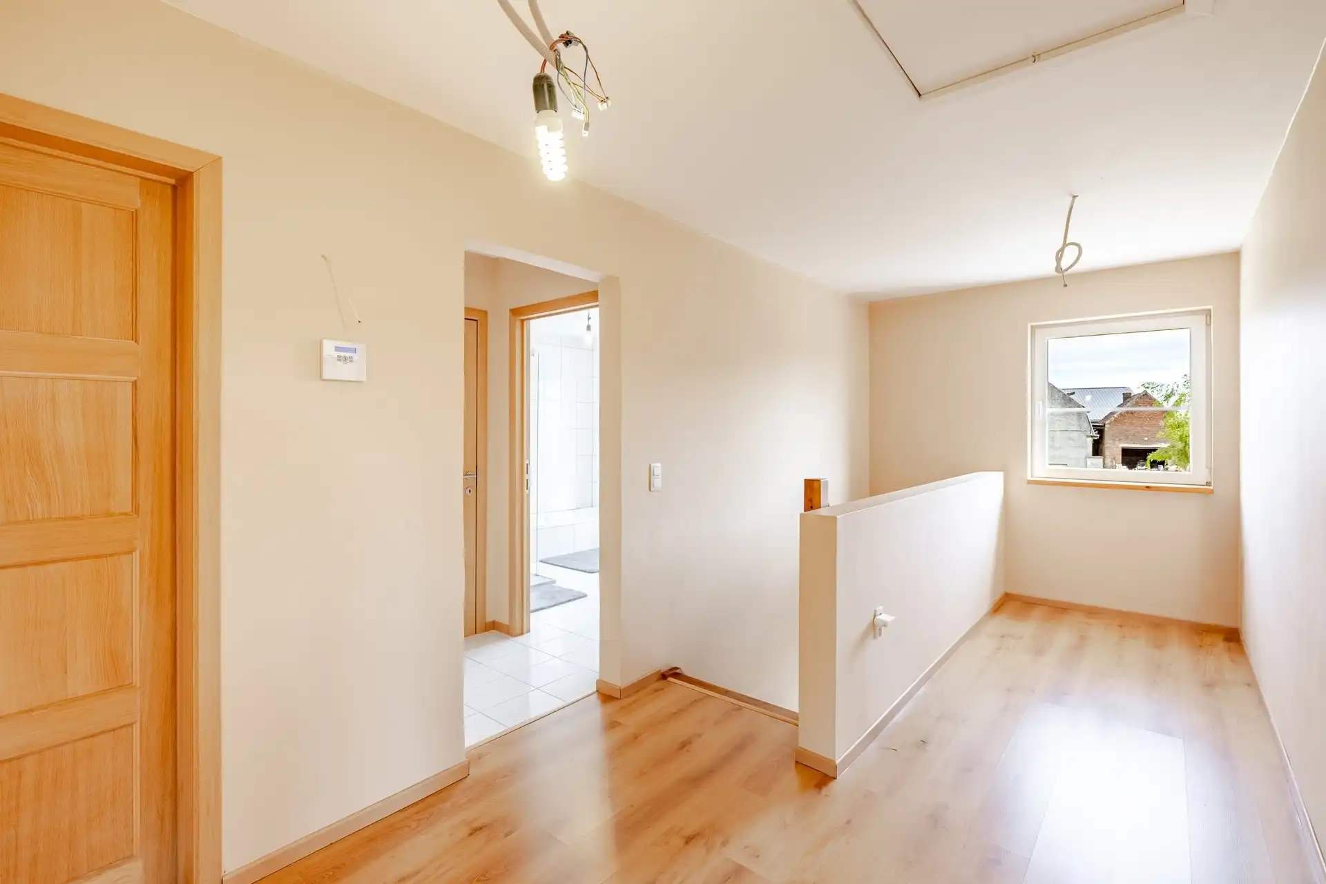 Instapklare halfopen bebouwing met 3 slaapkamers, zonnepanelen en zonnige tuin te Aalst foto 16