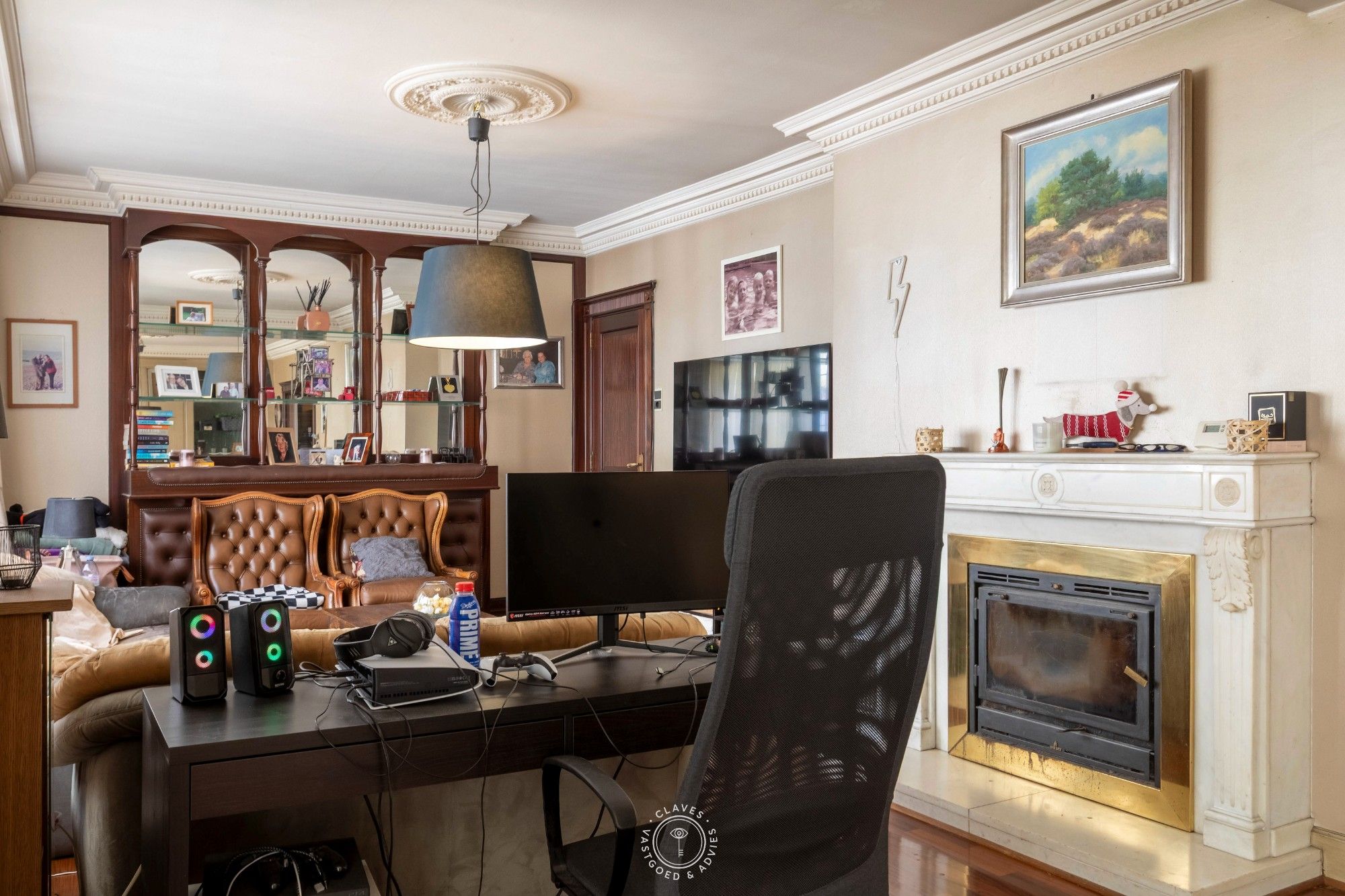 Opbrengsteigendom (ruime burgerwoning) bestaande uit 2 appartementen en garage foto 25