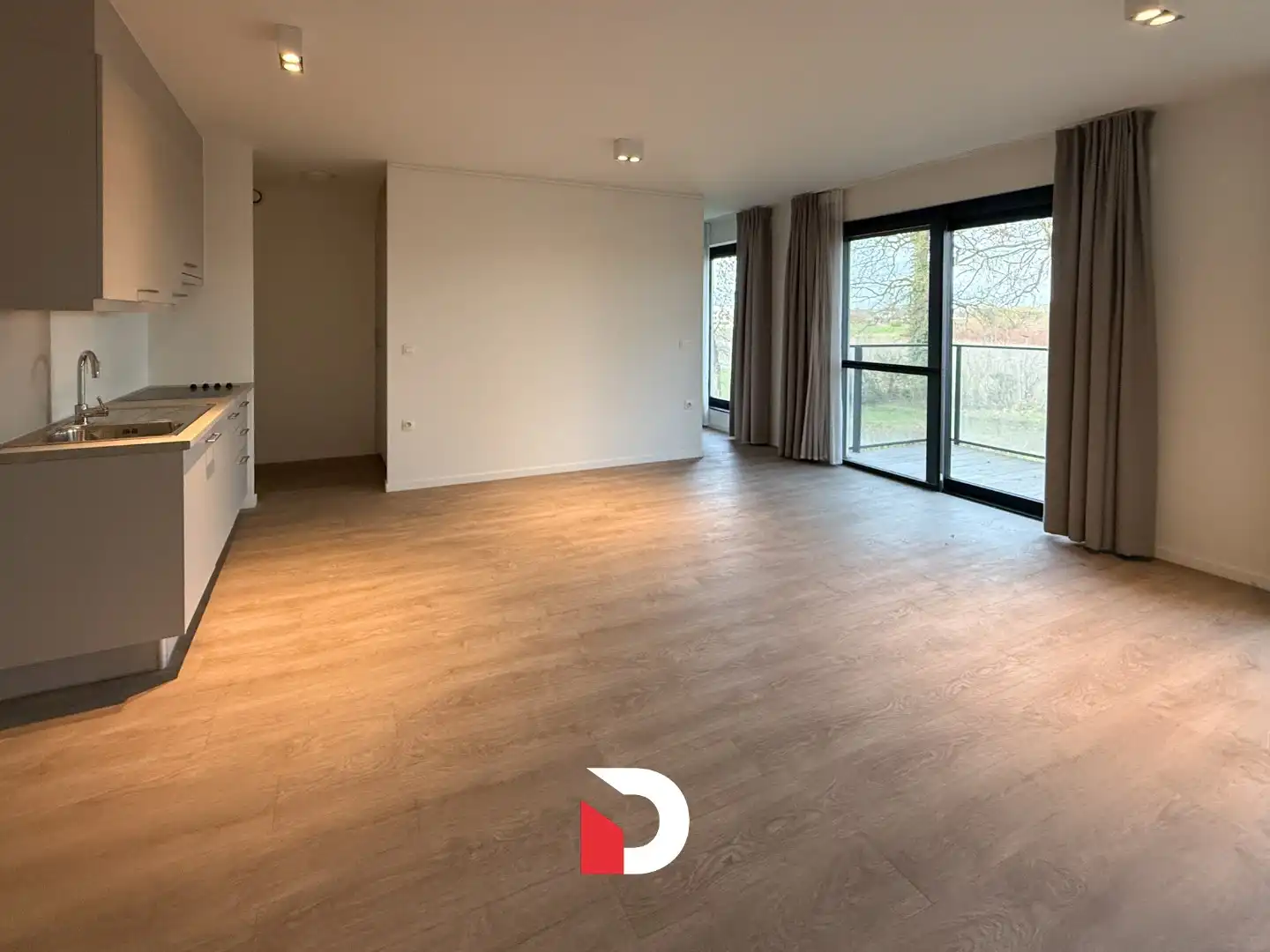 Stijlvolle assistentiewoning met terras en groen uitzicht te Brugge foto 6