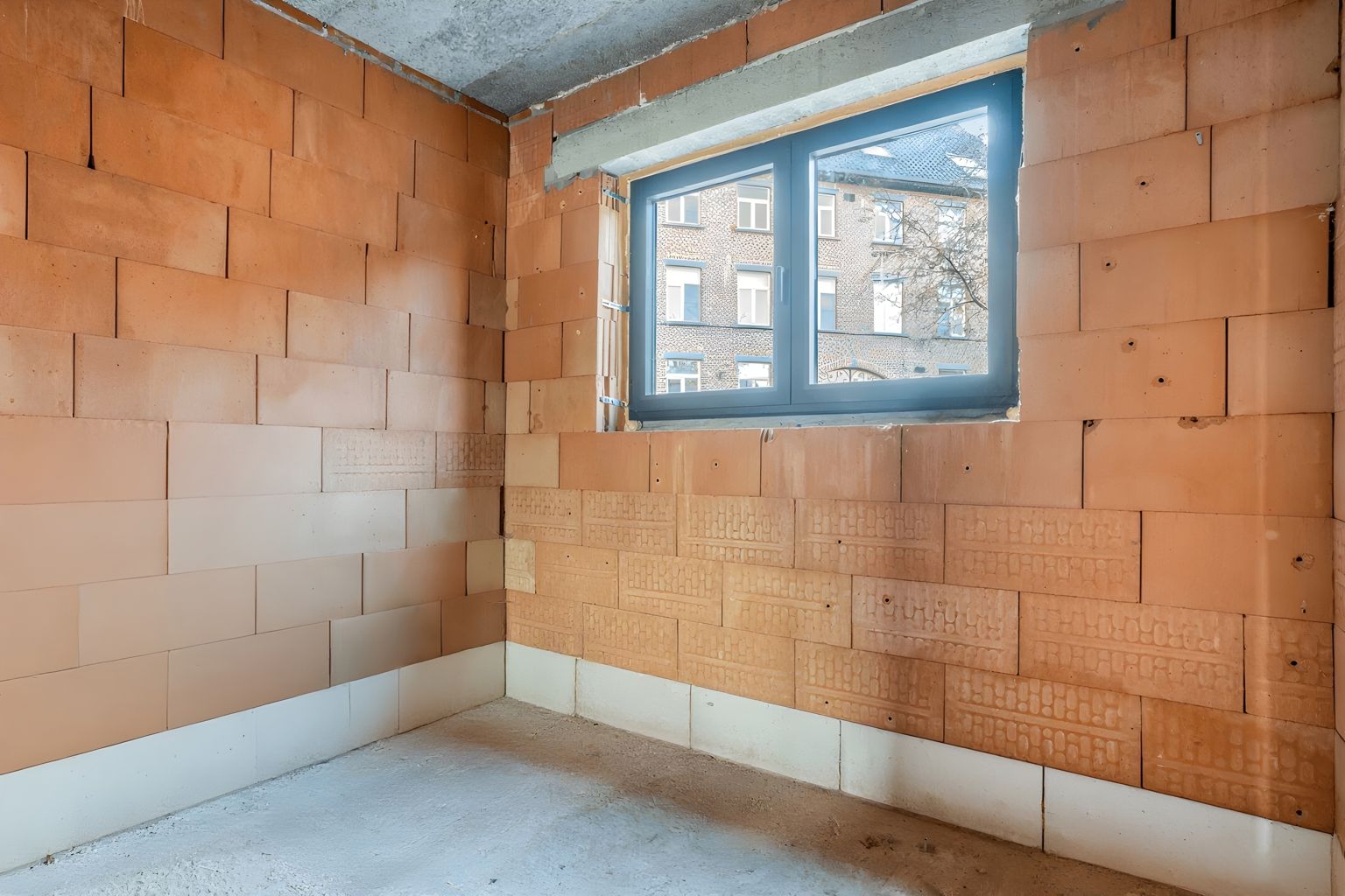 Casco nieuwbouwwoning met tuin in centrum van Hoegaarden foto 6