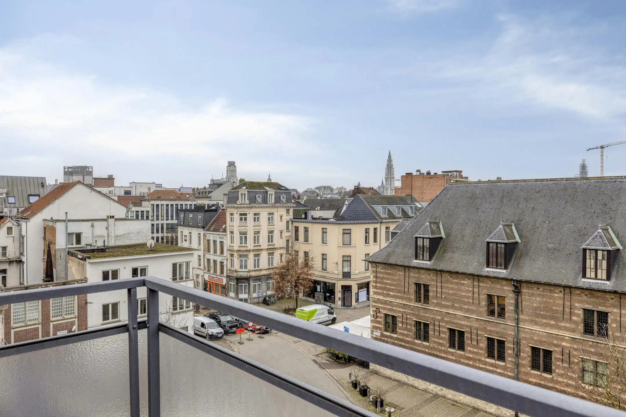 Appartement te koop aan het Hessenplein in Antwerpen foto 11