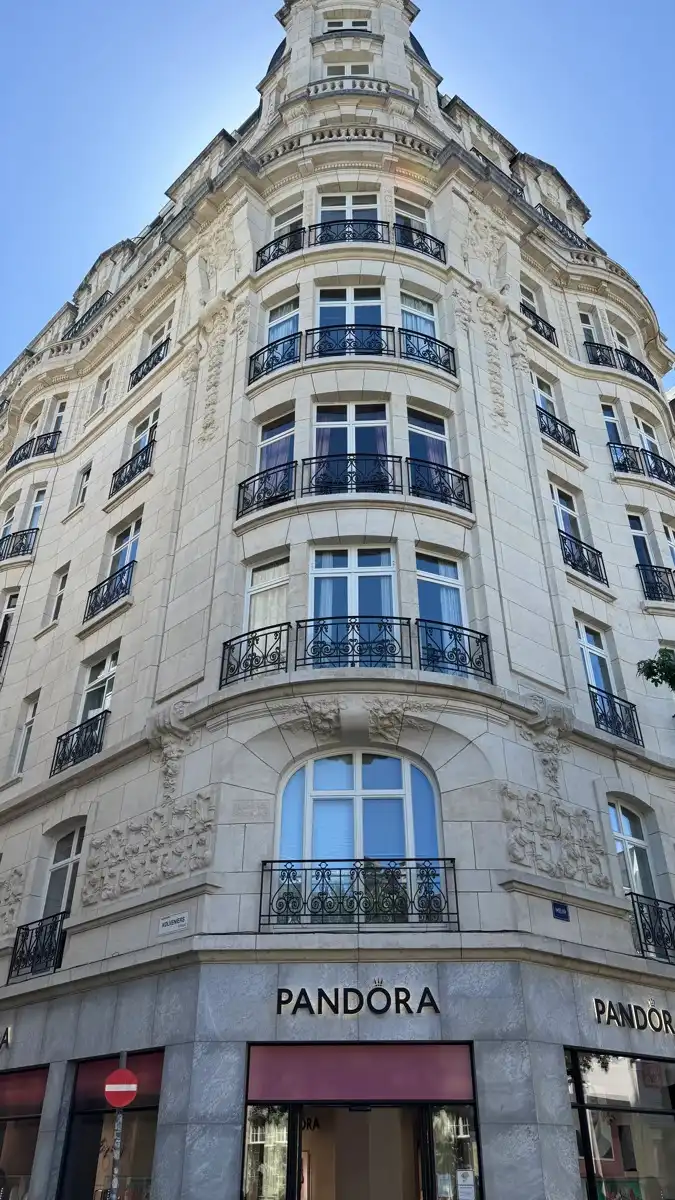 GEMEUBELD charmant en authentiek 2 slpk 110m² + terras foto 14