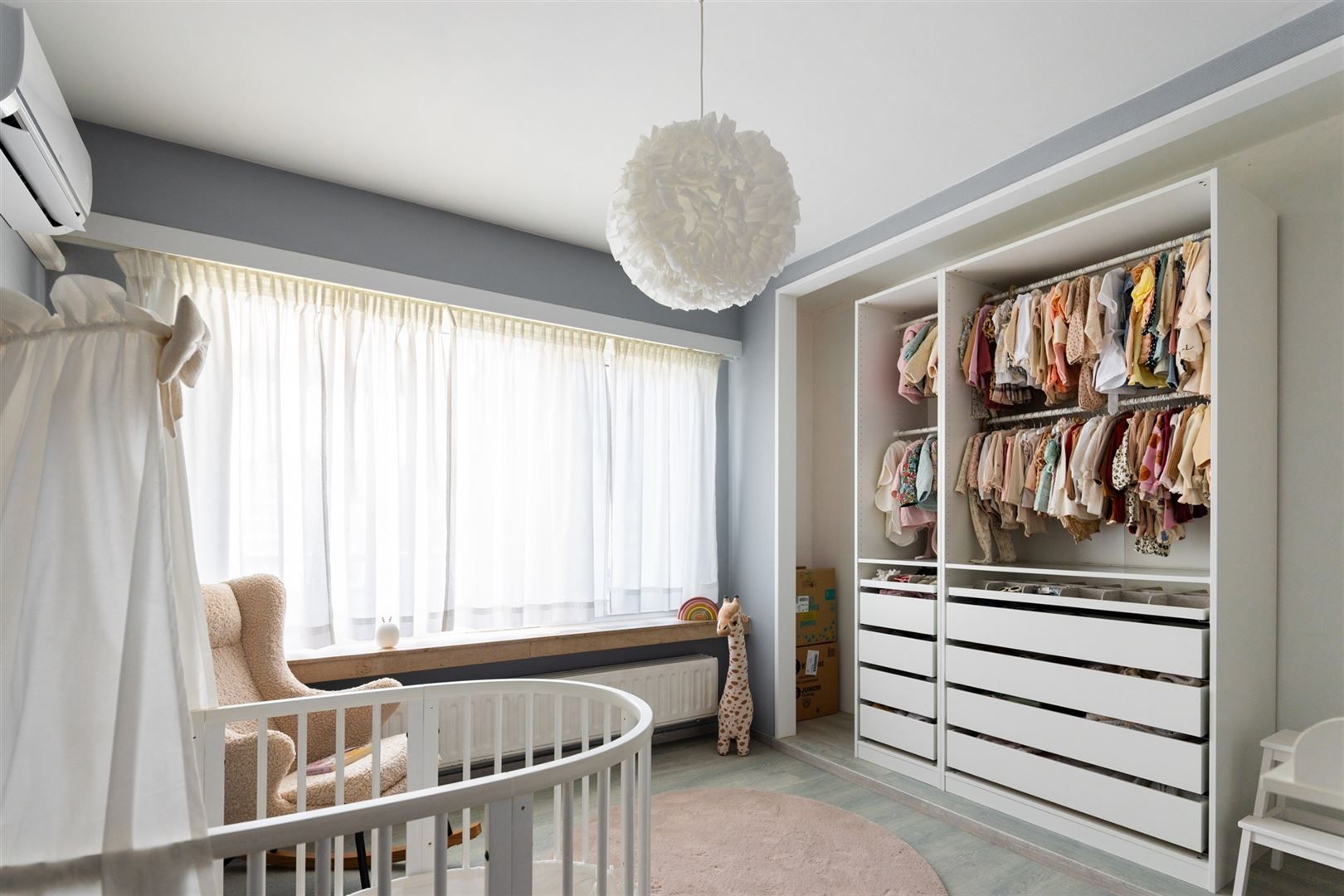 Twee ruime appartementen of één royale gezinswoning op centrale locatie foto 17