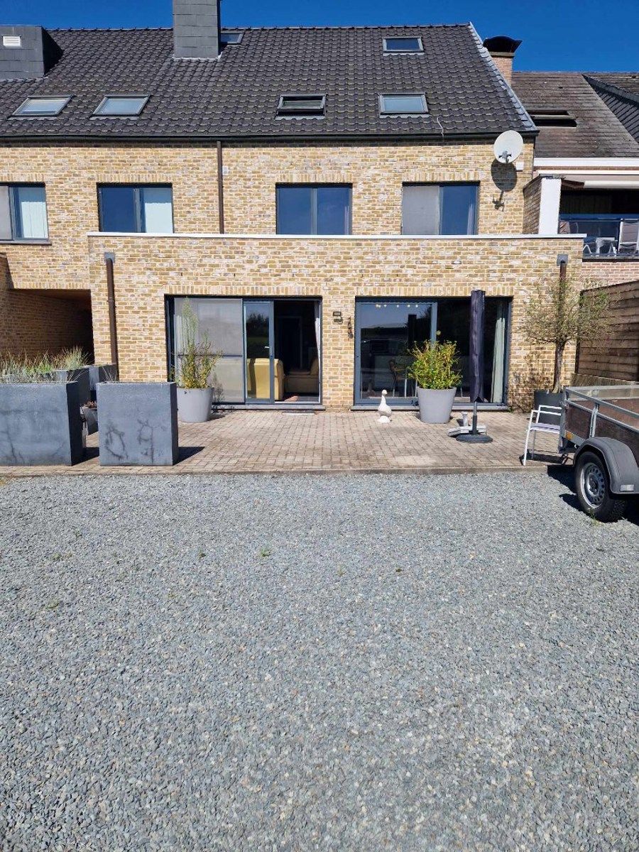 Gelijkvloers appartement met 3 slaapkamers en garagebox foto 14