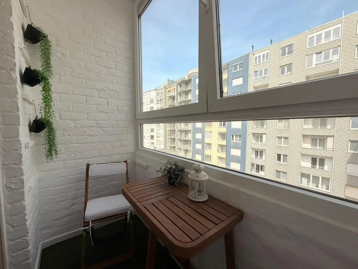 Instapklaar appartement op de hoogste verdieping, vlak achter de Zeedijk foto 9