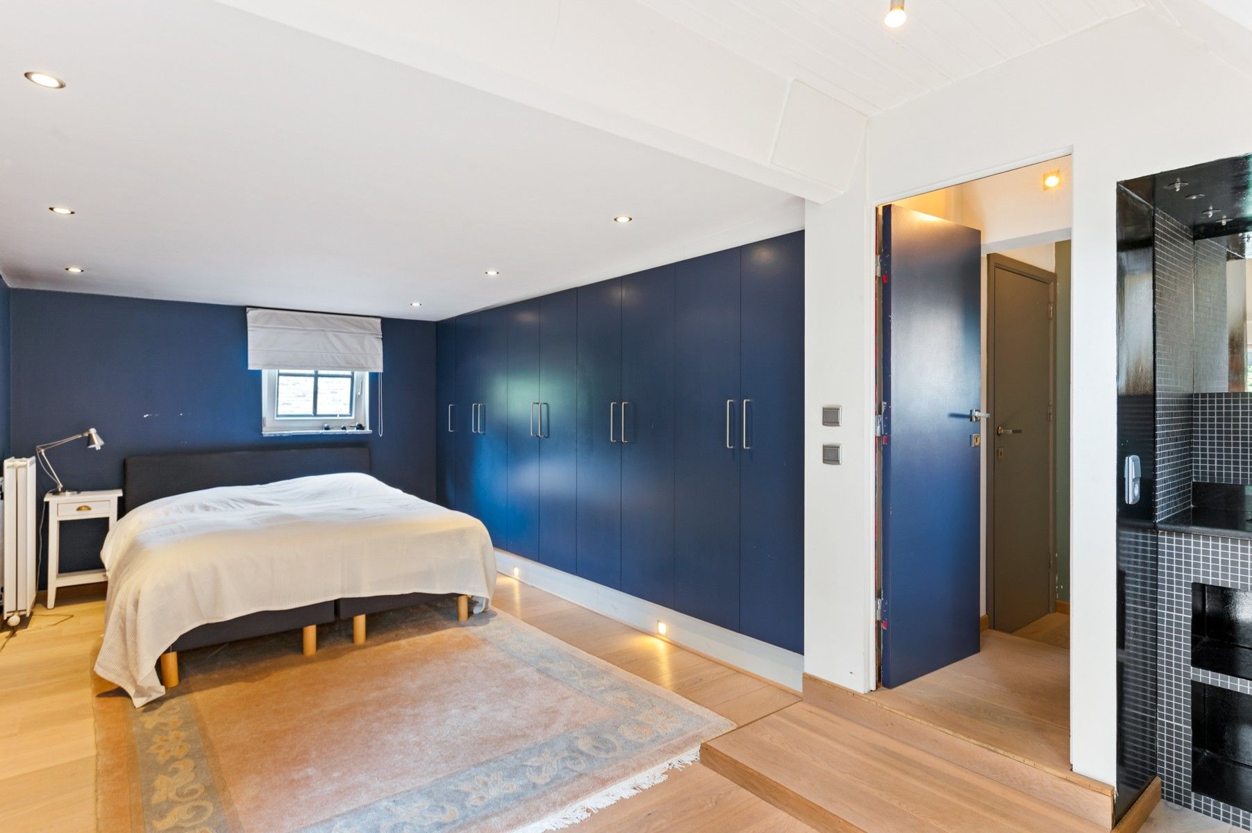 Charmante en ruime villa met zwembad foto 27