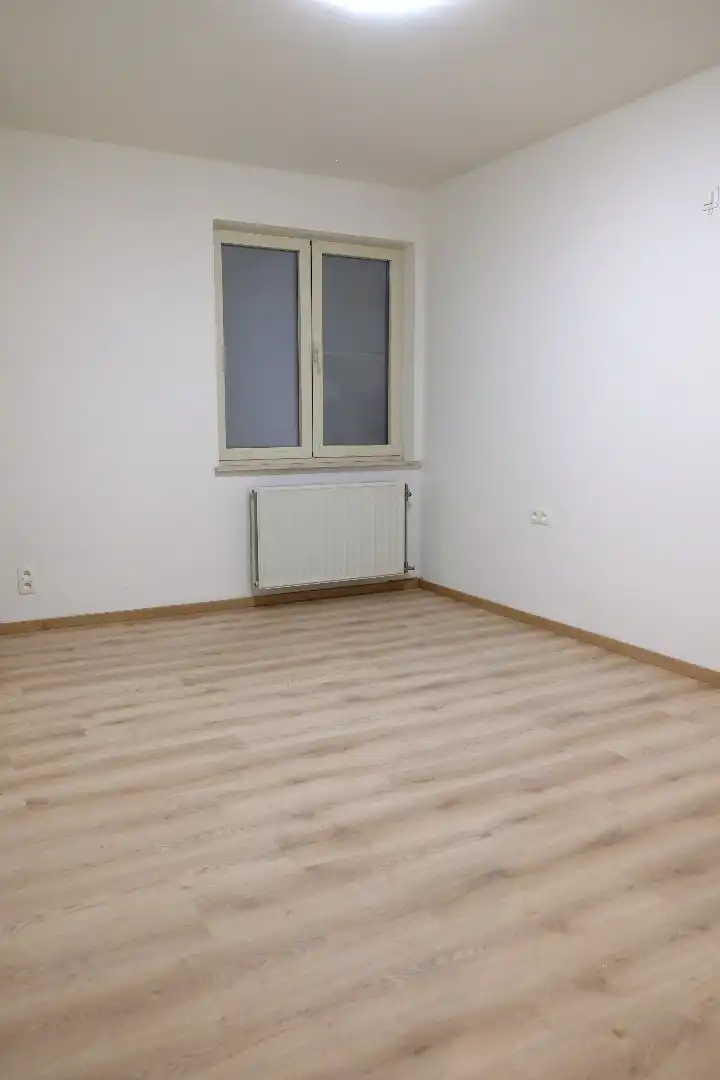 Recent opgefrist appartement met 2 slaapkamers centrum Zottegem foto 9